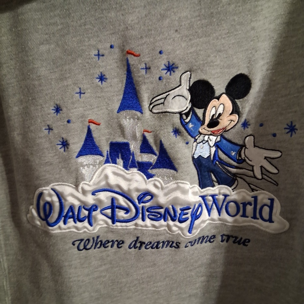 Walt Disney World WDW Embroidered Cinderella's‎ Castle Mickey Mouse Hoodie M EUC